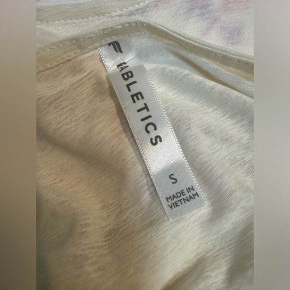 3 piece Fabletics bundle - Picture 10 of 14